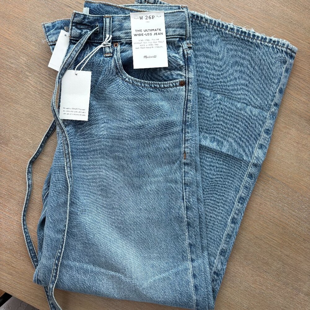Madewell Petite Ultimate Wide-Leg Jean in Airy Denim
